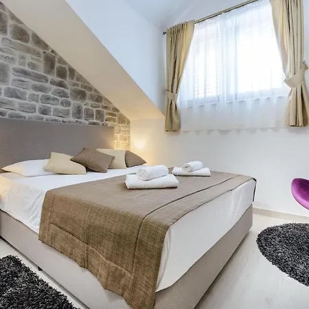 Stylish Private With Heated Pool Playground * Zaton (Dubrovnik-Neretva)