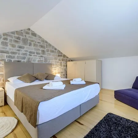 Apartment Stylish Private With Heated Pool Playground Zaton (Dubrovnik-Neretva)