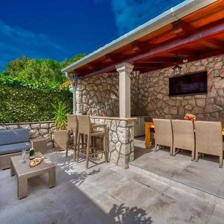 Stylish Private With Heated Pool Playground Zaton (Dubrovnik-Neretva)